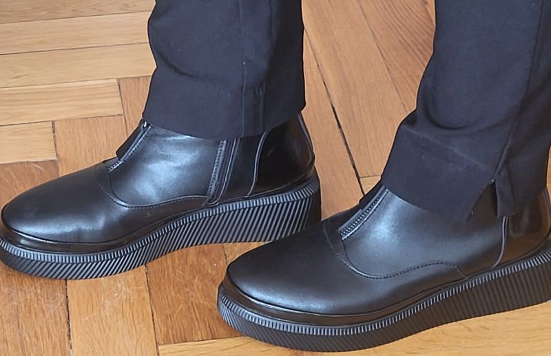 Шкіряні черевики на платформі Filippo DBT4800/23 BK чорні