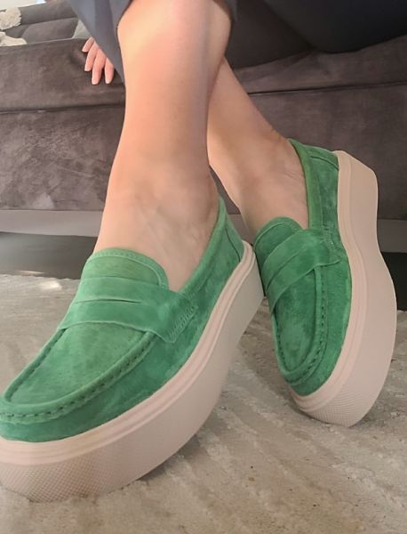 Шкіряні напівчеревики на платформі Filippo DP6152/24 GE зелені