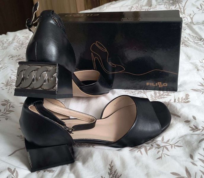 Lucia Kobánová Lucia Kobánová