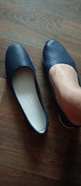 Шкіряні балетки Filippo DP3681/24 NV темно-сині