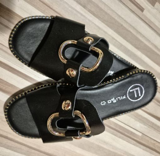 Шльопанці шкіряні Filippo DK6264/24 BK чорні