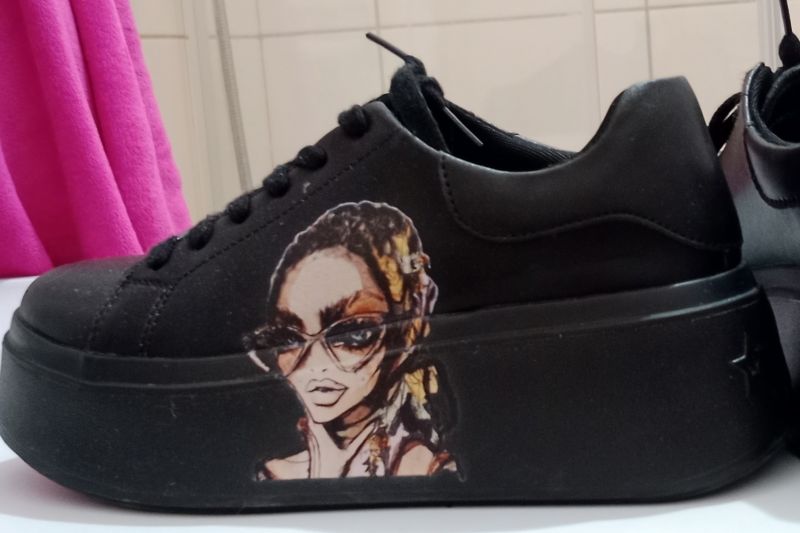 Шкіряні кросівки Filippo DP6207/24 BK чорні