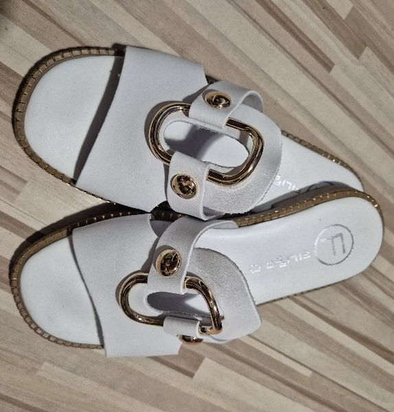 Шльопанці шкіряні Filippo DK6264/24 WH білий